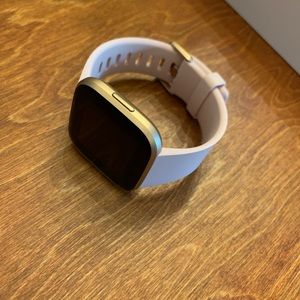 Fitbit Versa 2